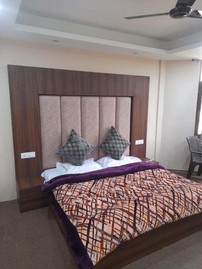 Hotel Zoon Dabb Srinagar Airport Kashmir Exterior foto