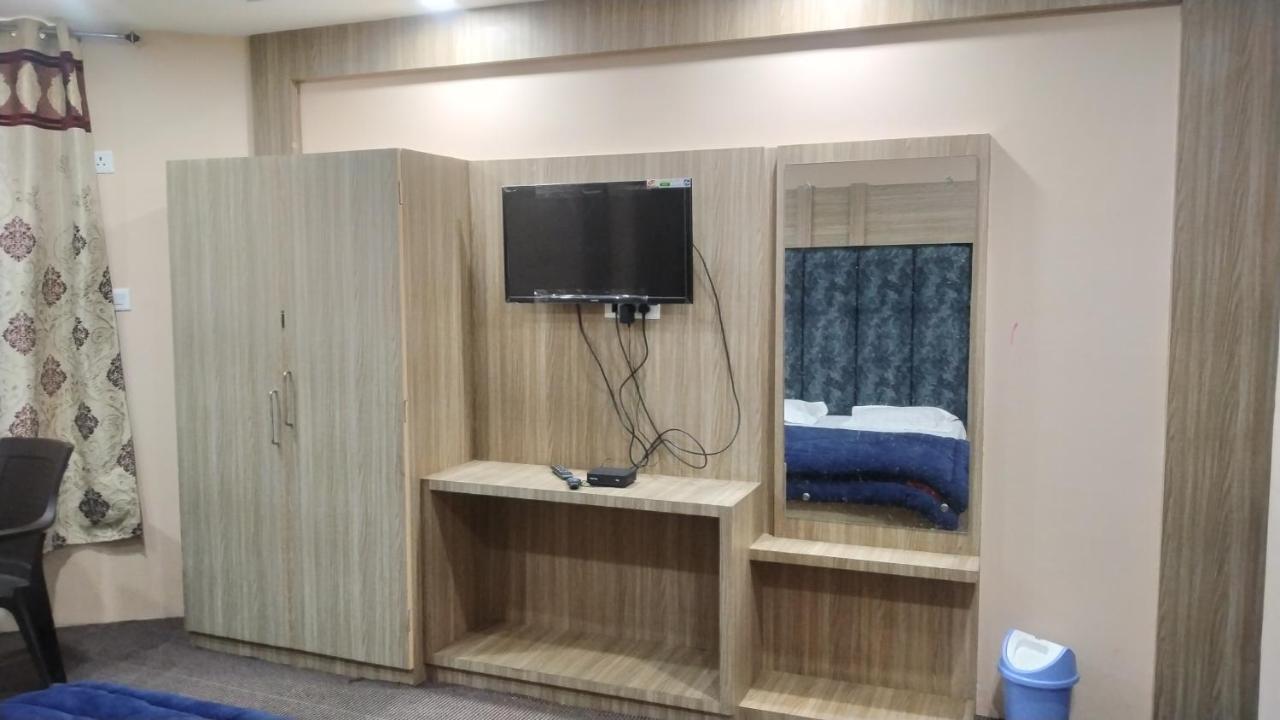 Hotel Zoon Dabb Srinagar Airport Kashmir Exterior foto