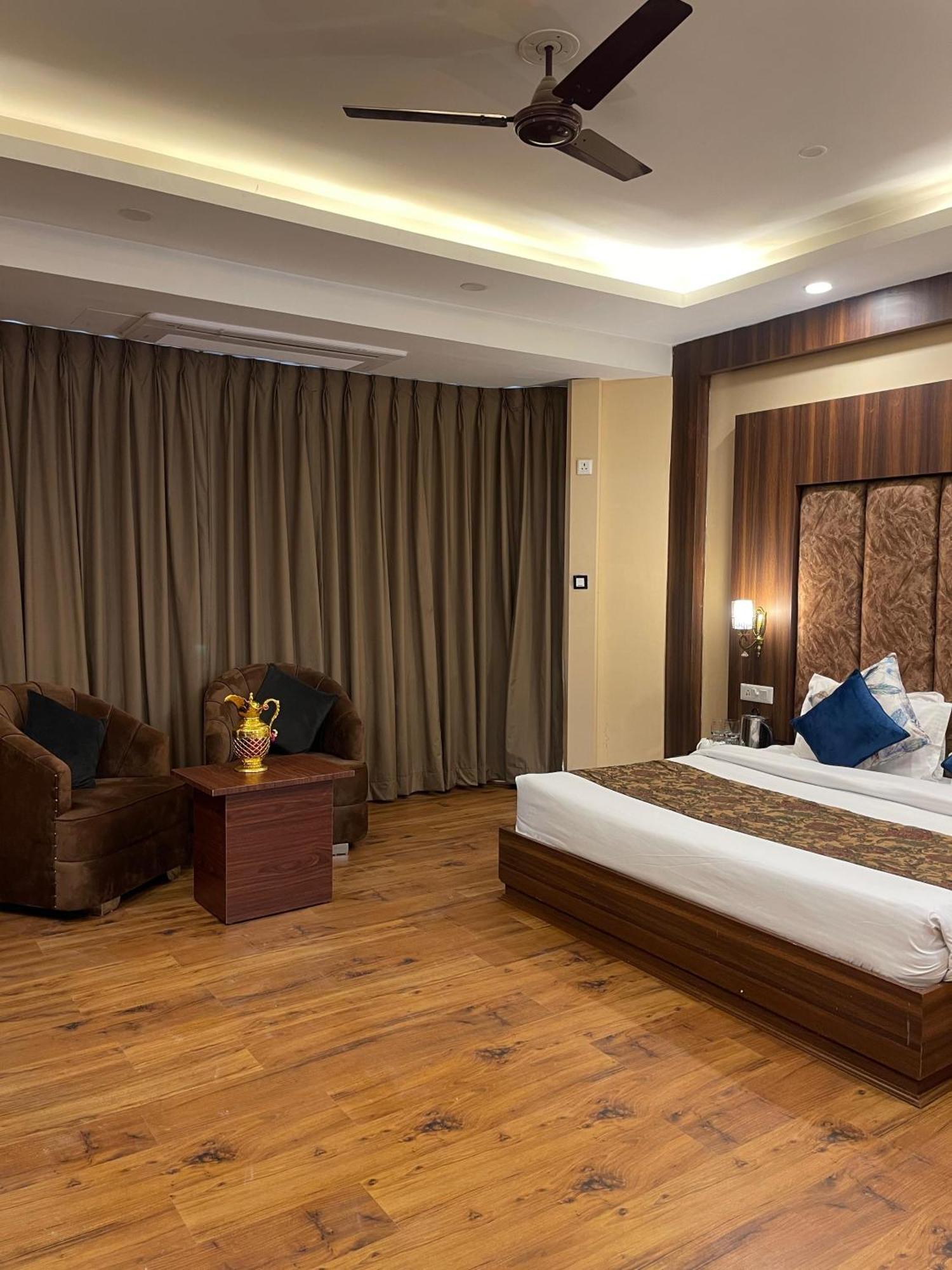 Hotel Zoon Dabb Srinagar Airport Kashmir Exterior foto