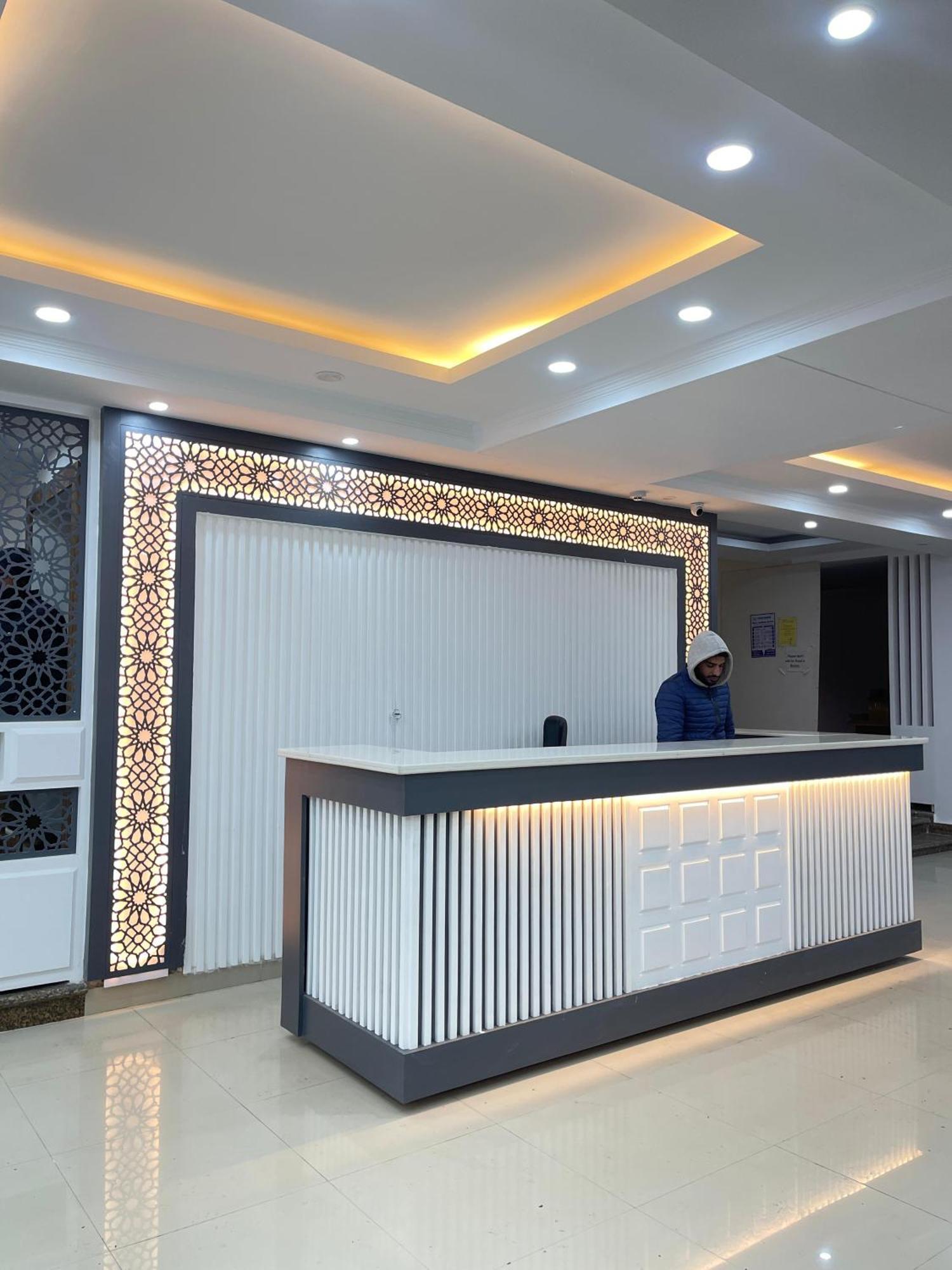 Hotel Zoon Dabb Srinagar Airport Kashmir Exterior foto